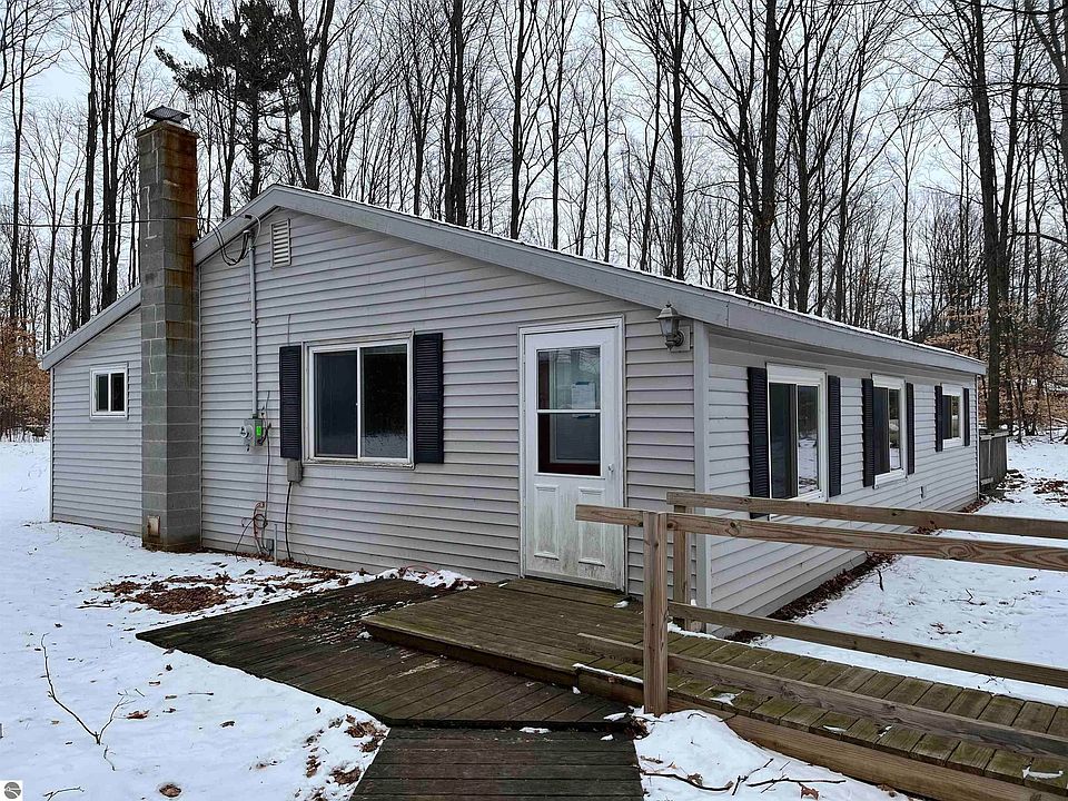 168 W Sharon Rd SW, Fife Lake, MI 49633 Zillow