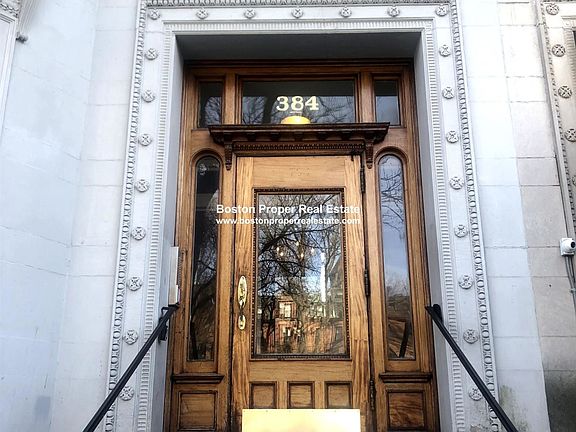 384 Commonwealth Ave. Boston - Back Bay Building Photo 4 (1)
