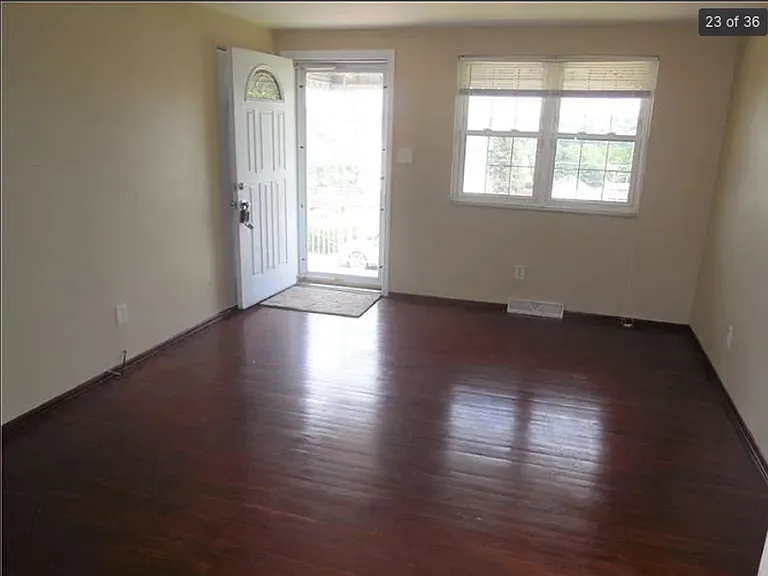 1911 Nash Ave — Photo 5