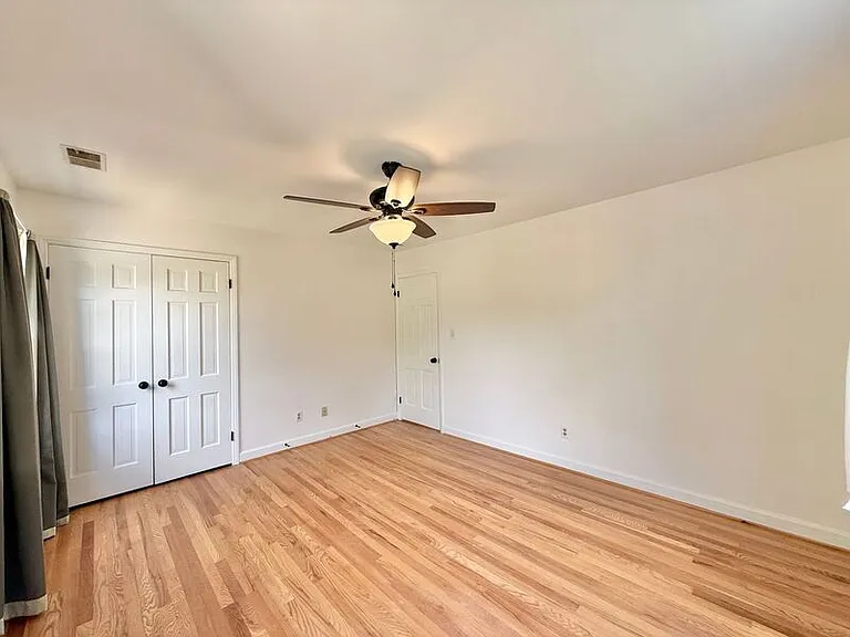 5017 Sandlewood Dr — Photo 20