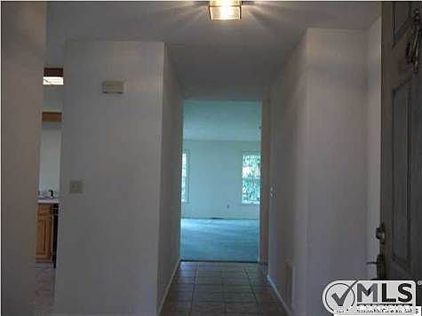 3rd image of 1593 Sweetbay Dr