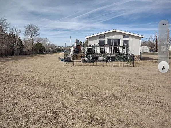 3910 Cypress St, Silver Springs, NV 89429