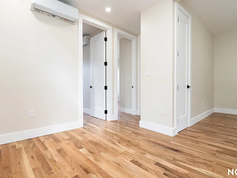 461 78th St #2R — Photo 8