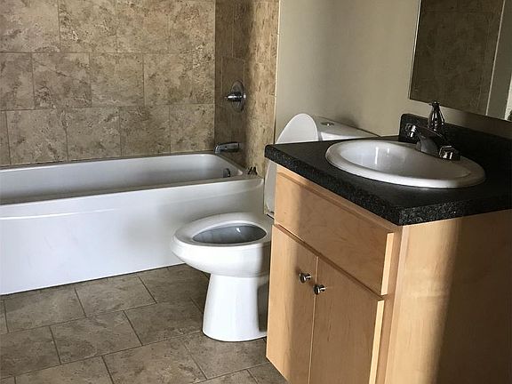 4th image of 241 N Broadway Unit 304
