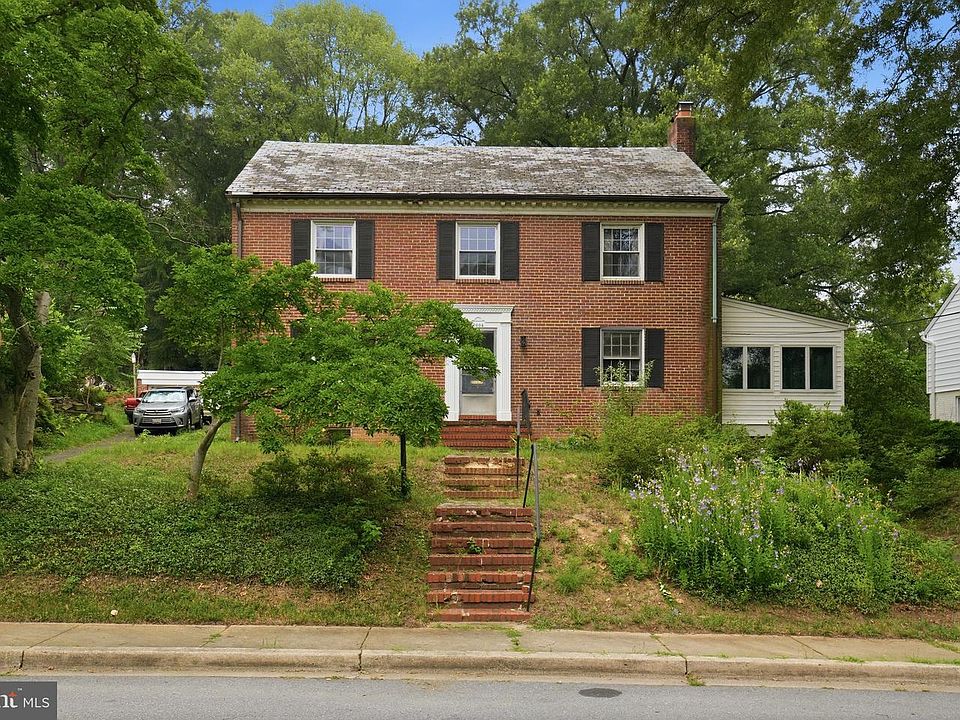 1st image of 7004 Wake Forest Dr