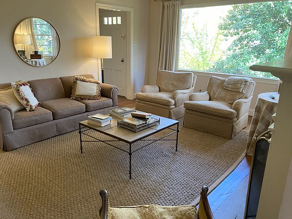 Living Room looking Left and entry