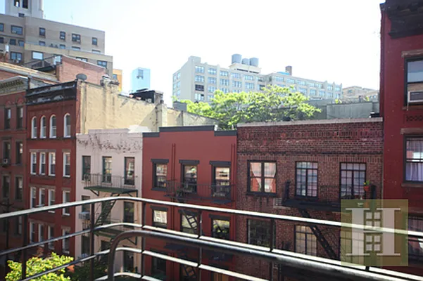 Rented by Halstead Real Estate | media 19