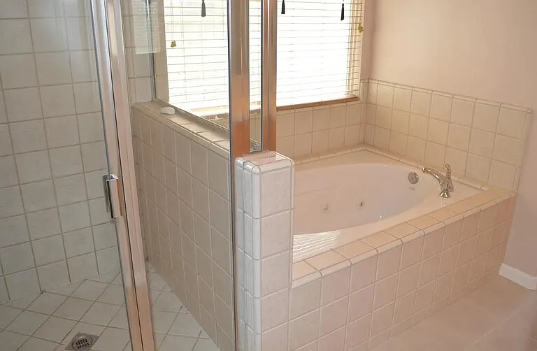 3708 Lauding Way — Photo 14