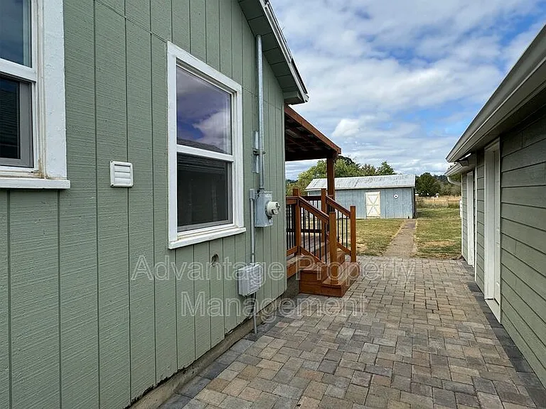 2889 NW Gibson Hill Rd — Photo 27