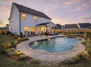 4109 Meadowlark Rd, Lexington, KY 40509