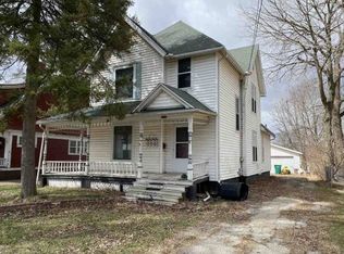 1122 N Cedar St, Galesburg, IL 61401