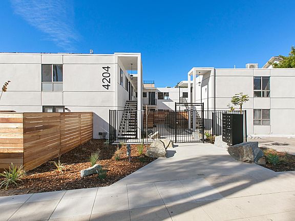 2nd image of 4204 Campus Ave