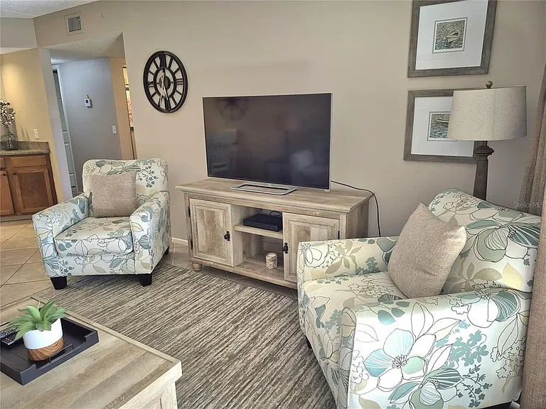 50 Woodlake Pl #50 — Photo 19