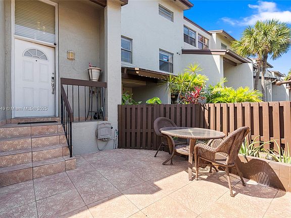 2nd image of 10060 NW 9th Street Cir APT 14