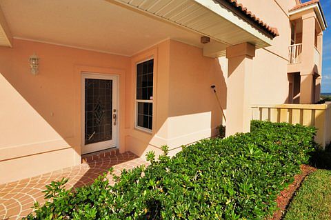 3rd image of 4312 Oceanhomes Ct