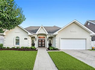 2016 Landry Ct, Meraux, LA 70075