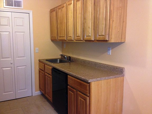 4th image of 44 Pierpont Pl
