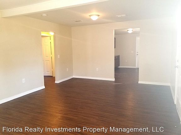 5th image of 1408 E 108th Ave