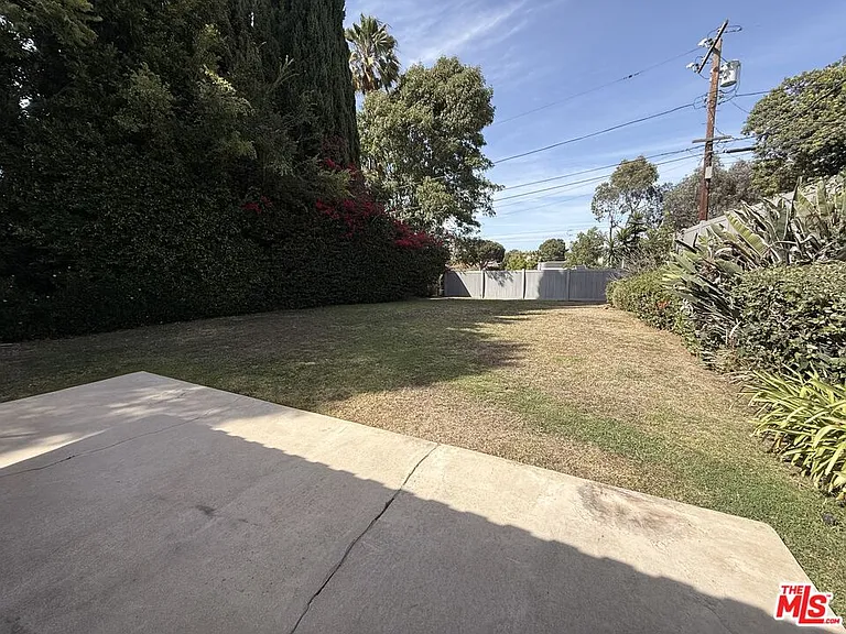 2766 Dunleer Pl — Photo 11