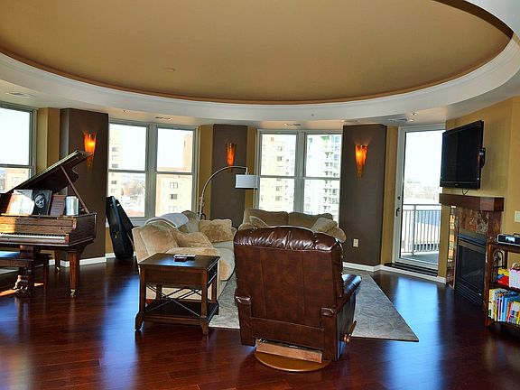 2nd image of 333 W Mifflin St Unit 1154