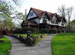 15900 S Park Blvd, Shaker Heights, OH 44120