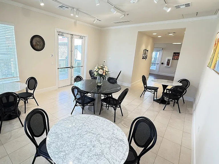The Victoria Senior Apartments McKinney — Photo 16