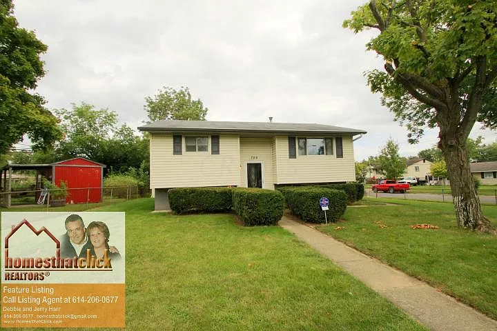 786 Savannah Dr photo 1