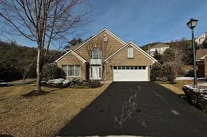 1st image of 3801 Parkway Place Dr