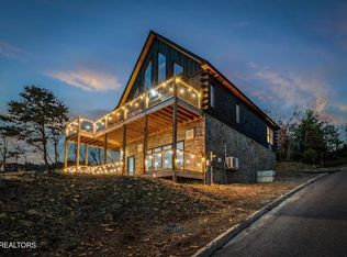 2296 Wingspan Dr, Sevierville, TN 37876