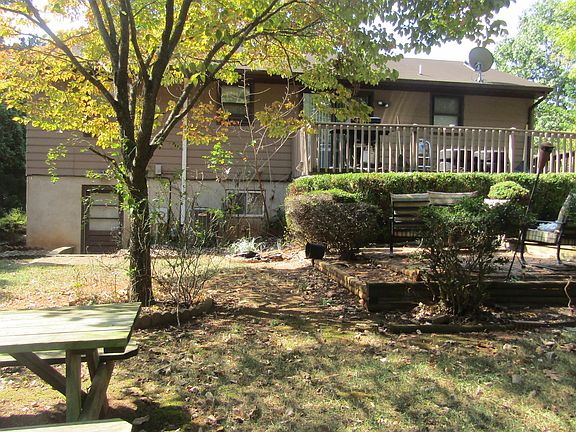 3rd image of 2157 McGhee St