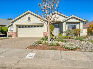 150 Clover Springs Dr, Cloverdale, CA 95425