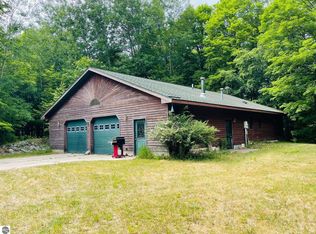 9010 W Old State Rd, Central Lake, MI 49622