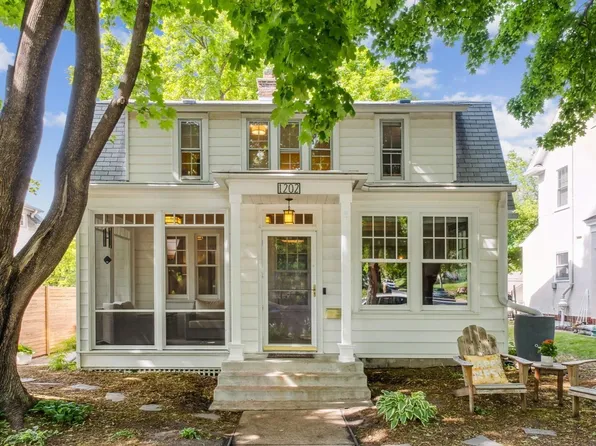 1202 W 53rd St, Minneapolis, MN 55419