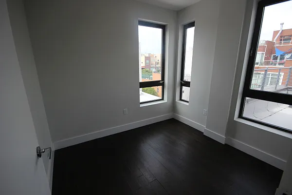 Rented by Nooklyn NYC LLC | media 98