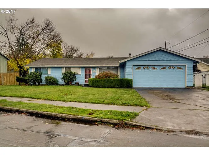 19390 NE Multnomah Ct photo 1