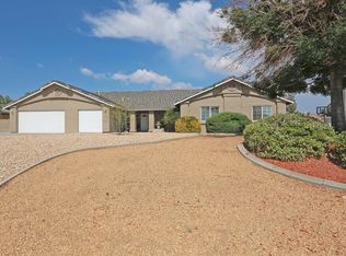 13739 Havasu Rd, Apple Valley, CA 92307