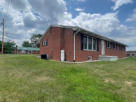 2nd image of 53 Westview Dr
