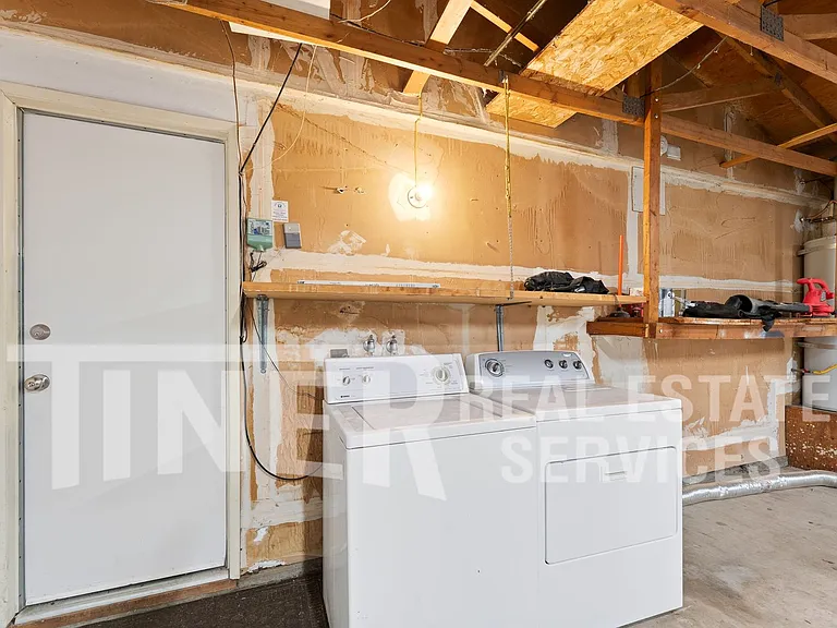8912 Lanier Way — Photo 18