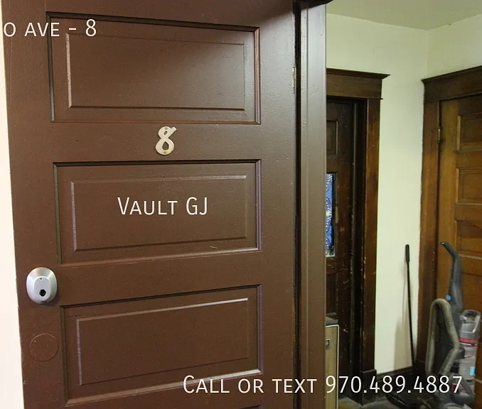 760 Colorado Ave #8 — Photo 2