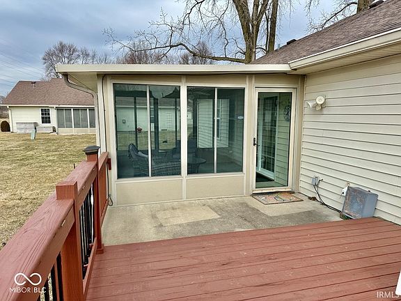 5th image of 1313 N Saybrook Ln