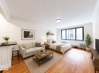 1661 York Ave APT 3K, New York, NY 10128
