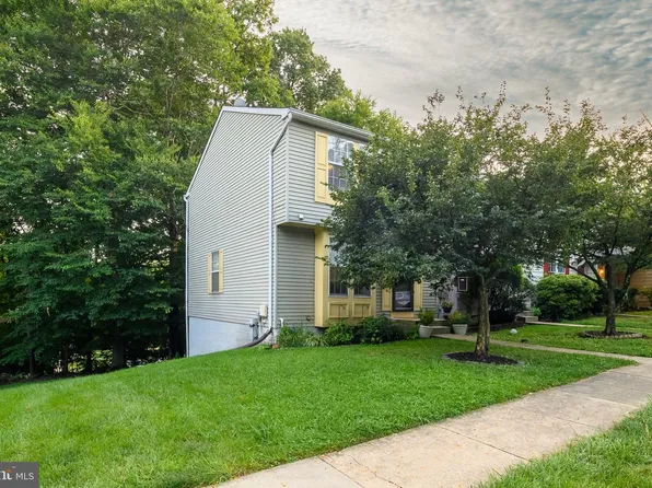 9568 Donnan Castle Ct, Laurel, MD 20723