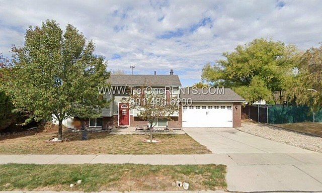 1st image of 3926 W Squire Crest Dr