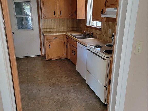 5th image of 5808 Saint Benedict Ave