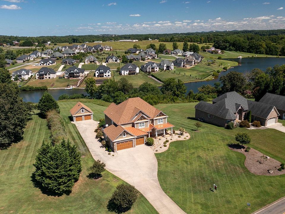 2326 Everett Rd, Forest, VA 24551 MLS 344630 Zillow