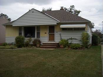 1st image of 30001 Fairway Blvd