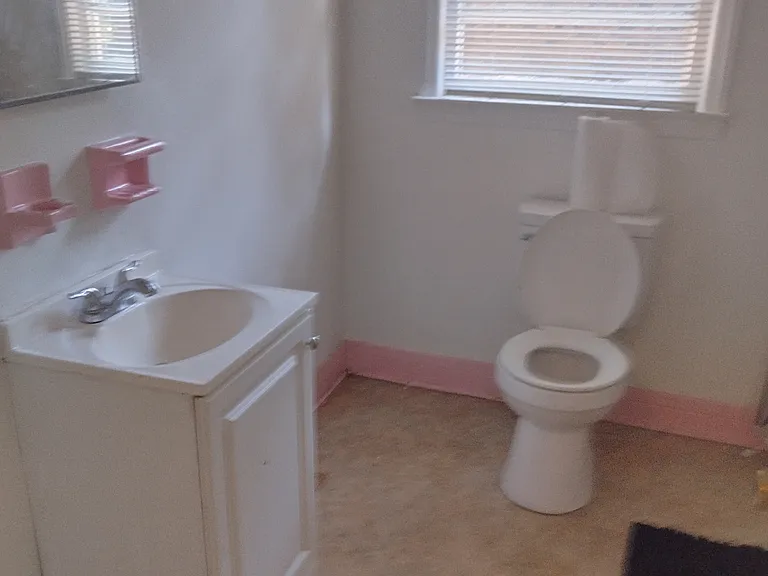 3103 Bolton St — Photo 5