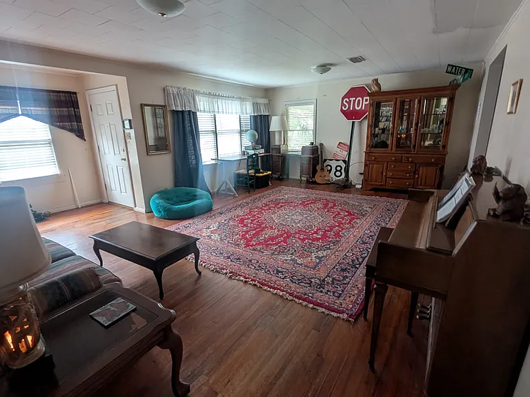 244 Prado St — Photo 6
