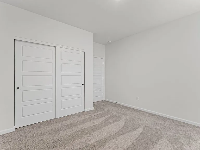 538 Ryehill Dr — Photo 15
