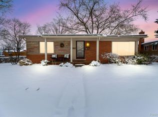 5382 Casmere Ave, Warren, MI 48092